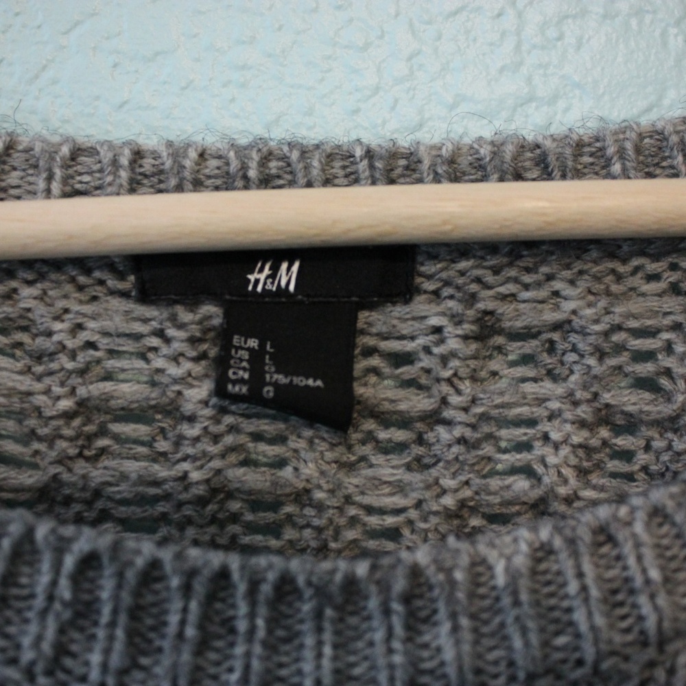 ❗️FINAL PRICE❗️- H&M Oversized Sweater - Picture 3 of 4